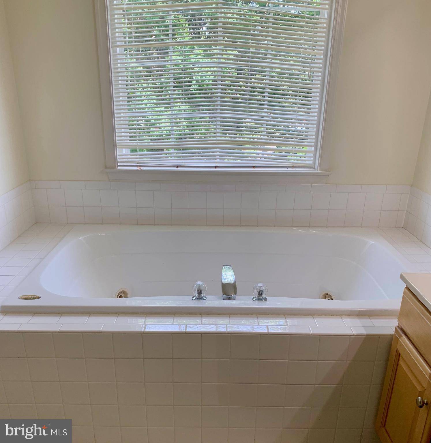 Woodbridge, VA 22192,3700 MATURA LN