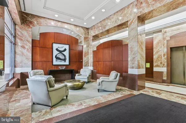 Bethesda, MD 20814,4801 FAIRMONT AVE #801