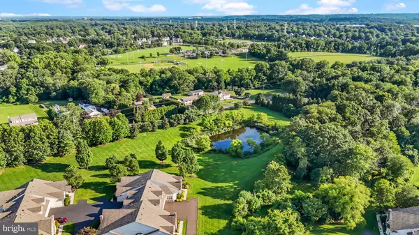 Langhorne, PA 19047,93 SHADY BROOK DR #16