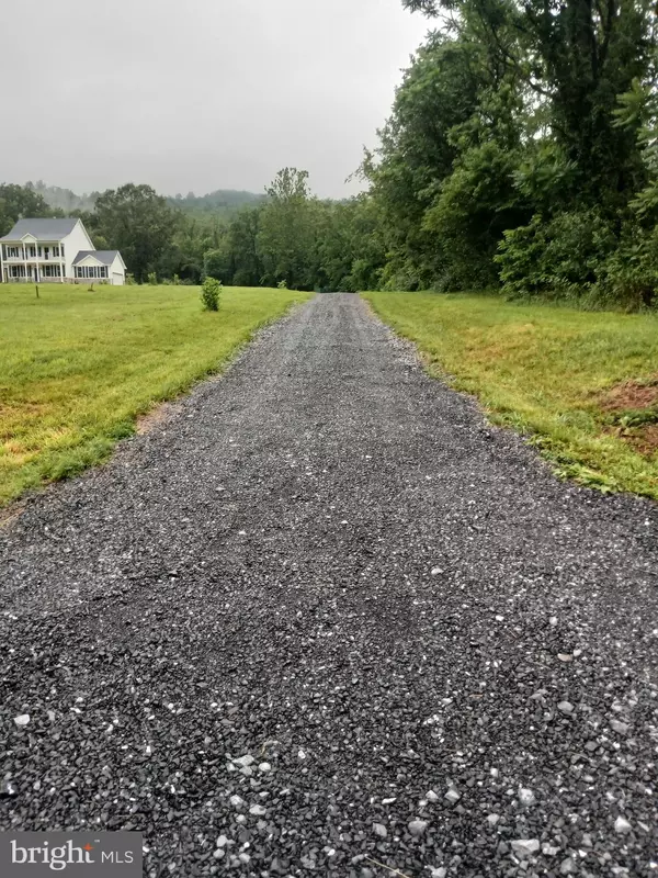 Linden, VA 22642,CAROLYNS WAY