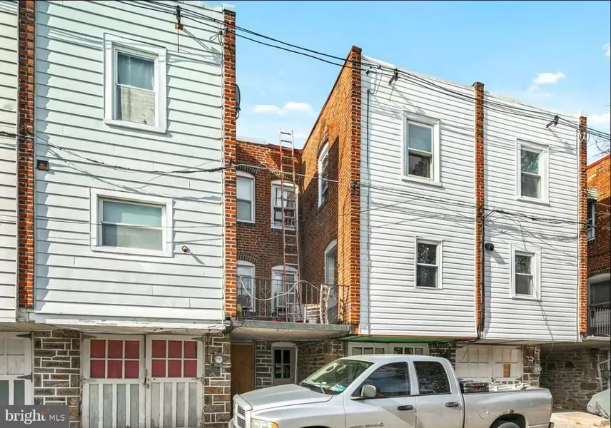 587 LARCHWOOD AVE, Upper Darby, PA 19082