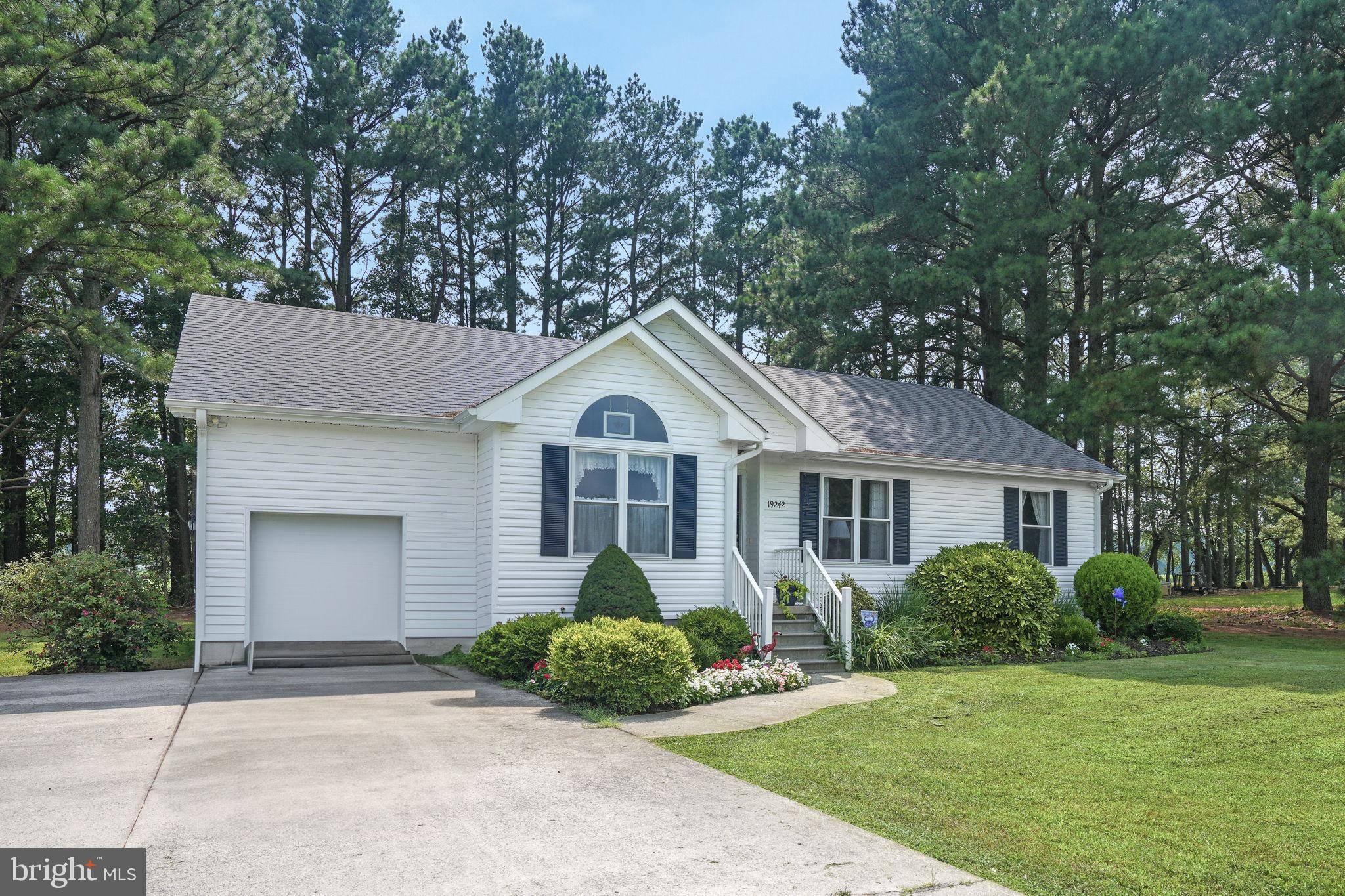 Parksley, VA 23421,19242 NEW ST