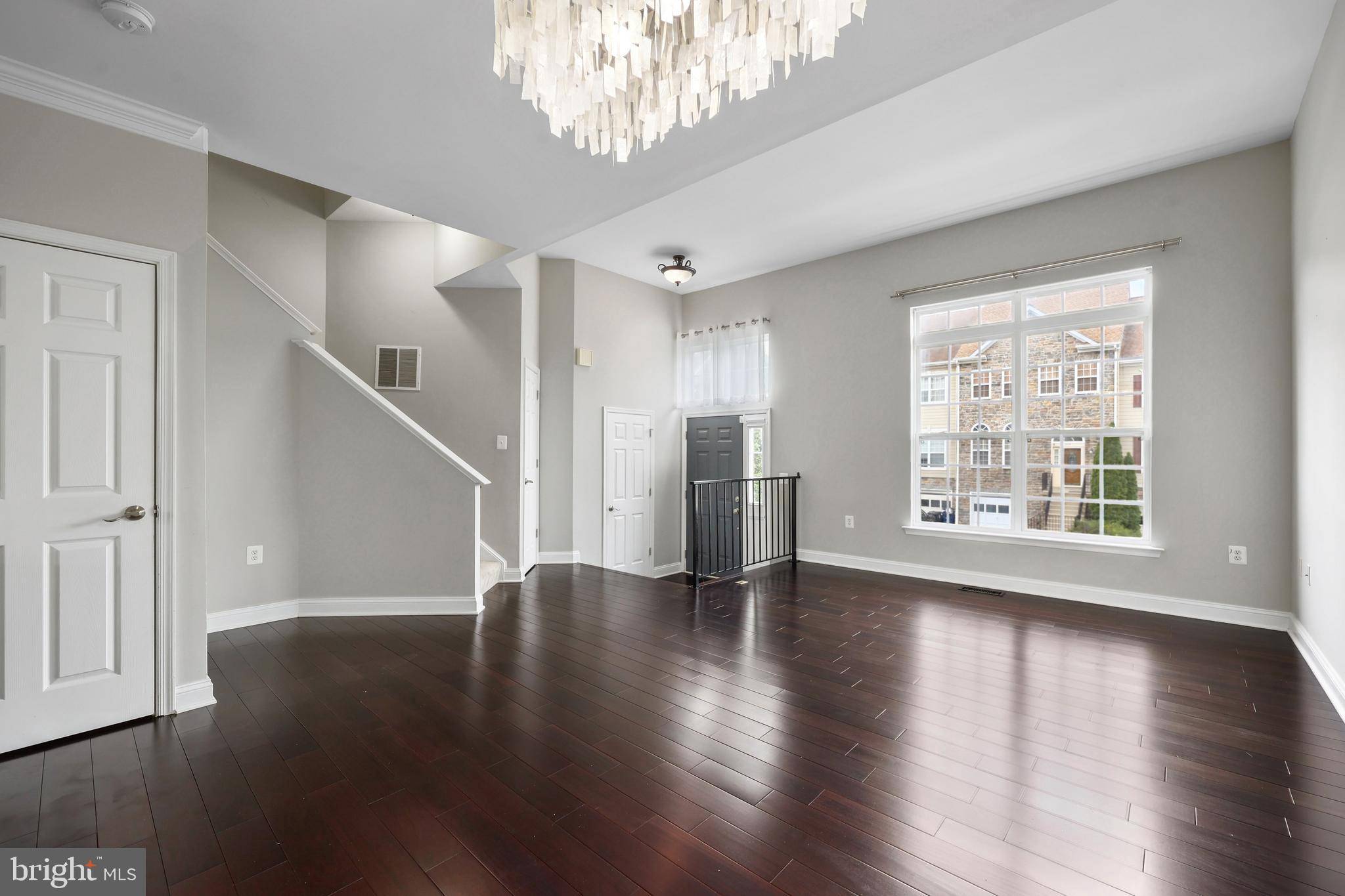 Leesburg, VA 20176,868 STONEFIELD SQ NE