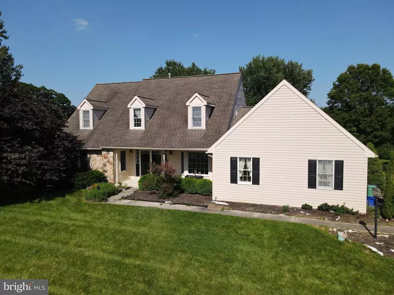174 DUCK FARM RD, Oxford, PA 19363