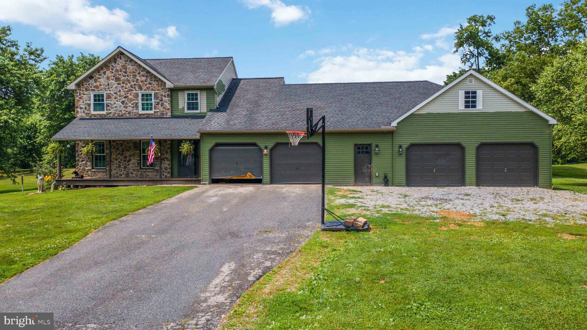 Elizabethtown, PA 17022,112 SAW MILL RD