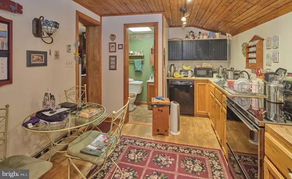 Hulmeville, PA 19047,301 MAIN ST