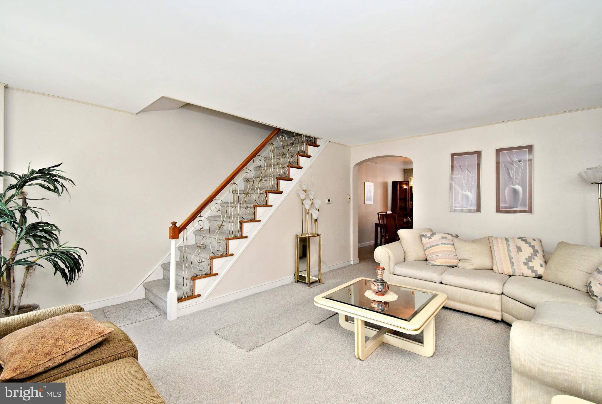 Philadelphia, PA 19149,7012 KINDRED ST