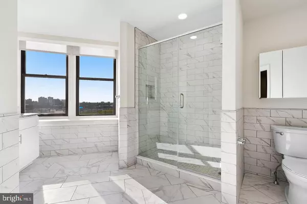 Philadelphia, PA 19130,2201 PENNSYLVANIA AVENUE #1204B