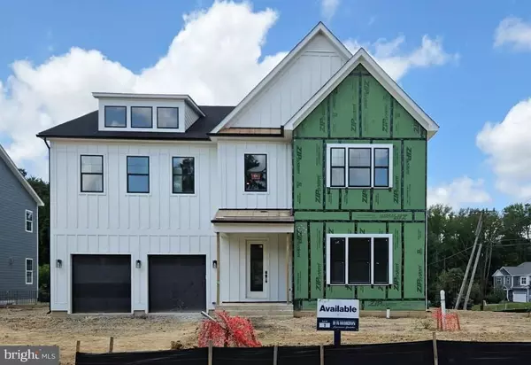 8260 COLLING MANOR CT, Alexandria, VA 22308