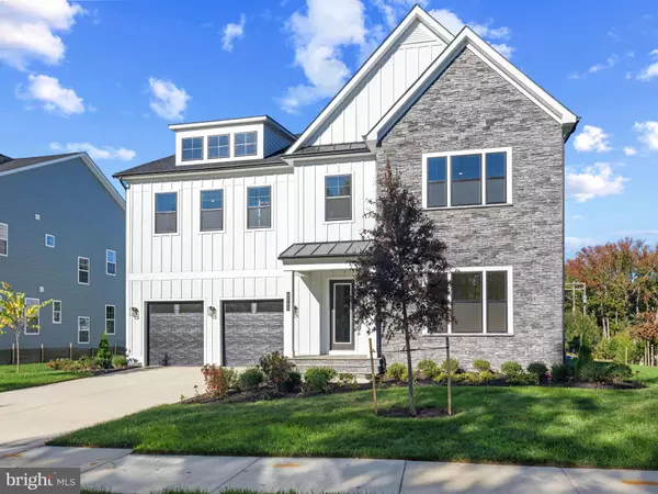Alexandria, VA 22308,8260 COLLING MANOR CT