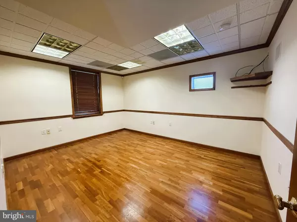 State College, PA 16801,409 S PUGH ST