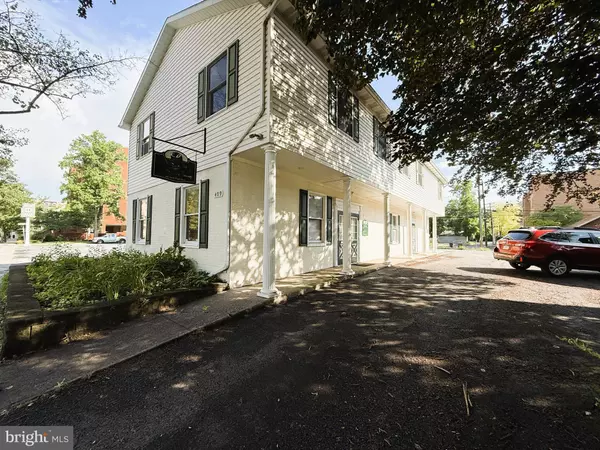 409 S PUGH ST, State College, PA 16801