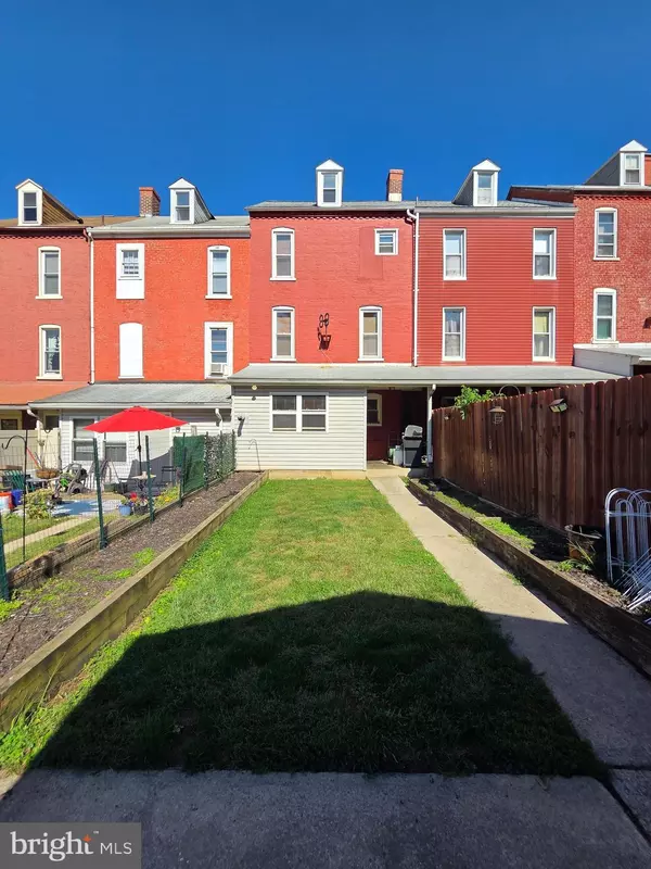 Lebanon, PA 17042,230 REXMONT RD