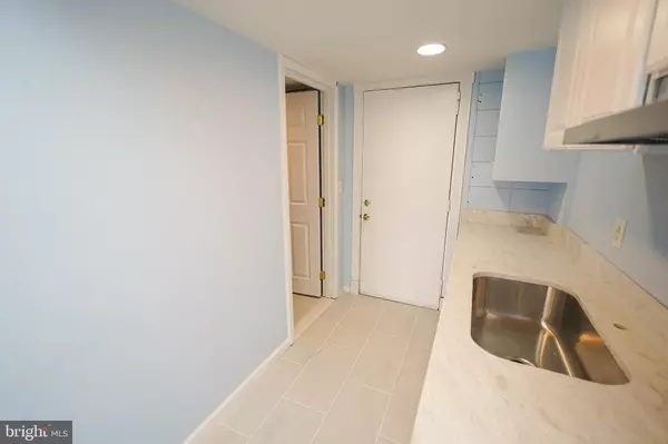 Ocean City, MD 21842,11 62ND ST #214