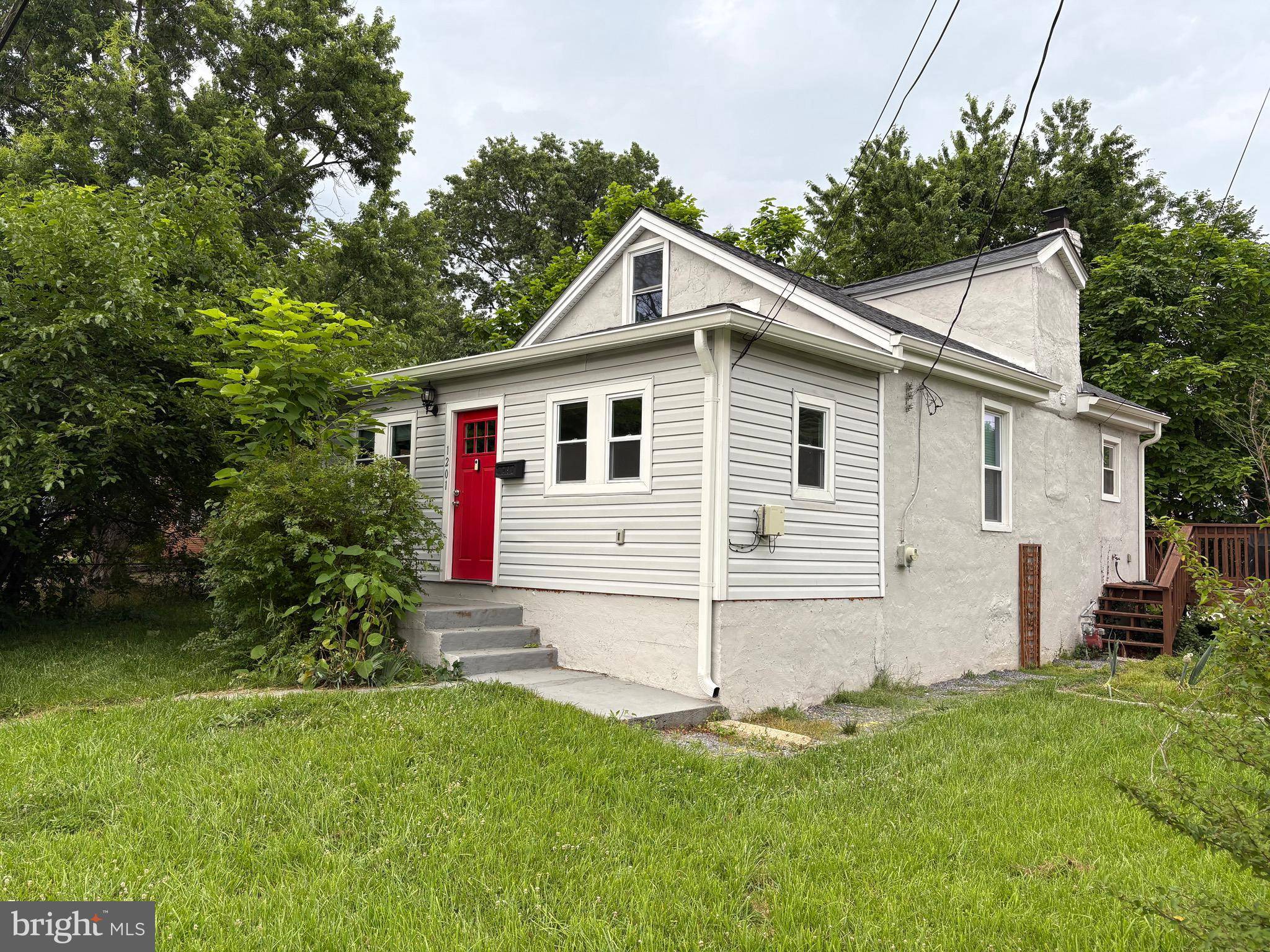 Landover, MD 20785,1201 FIJI AVE