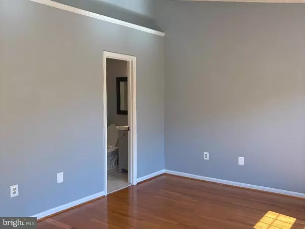 Greenbelt, MD 20770,7712 JACOBS DR