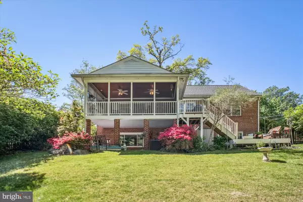 3109 VALLEY LN, Falls Church, VA 22044