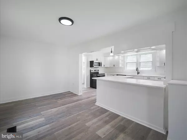 Brunswick, MD 21716,37 E C ST