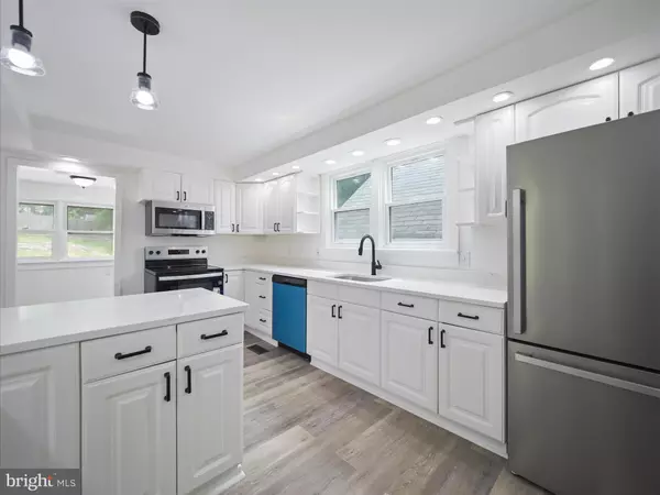 Brunswick, MD 21716,37 E C ST