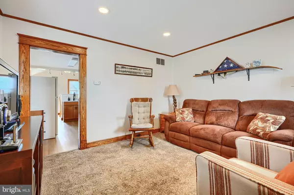 Baltimore, MD 21222,4 BAYSIDE DR