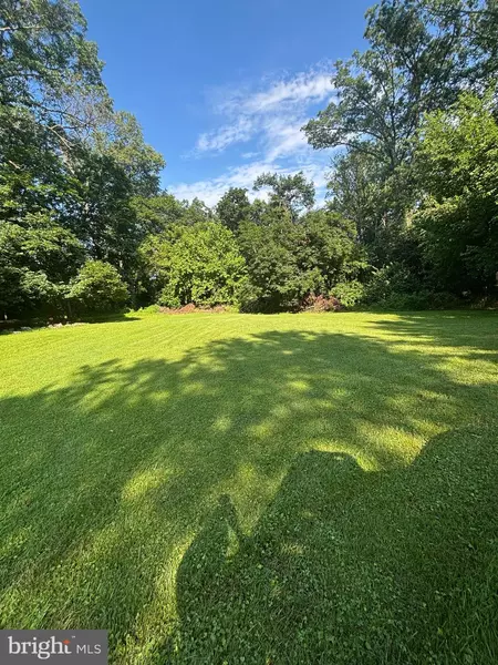 LEES MILL RD, Hampstead, MD 21074