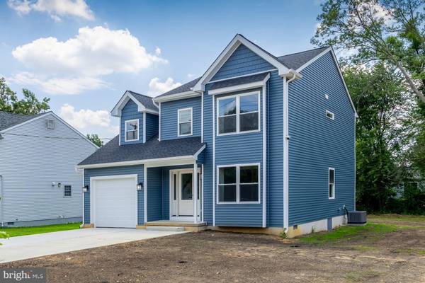 Westville, NJ 08093,17 PEACH ST