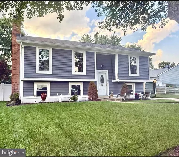 9444 COREY DR, Manassas, VA 20110