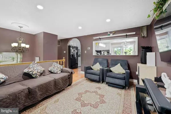 Manassas, VA 20110,9444 COREY DR