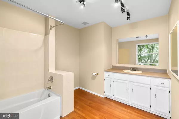 Towson, MD 21286,7512 FAR HILLS DR