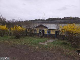433 MCPAW LANE, Ridgeley, WV 26753