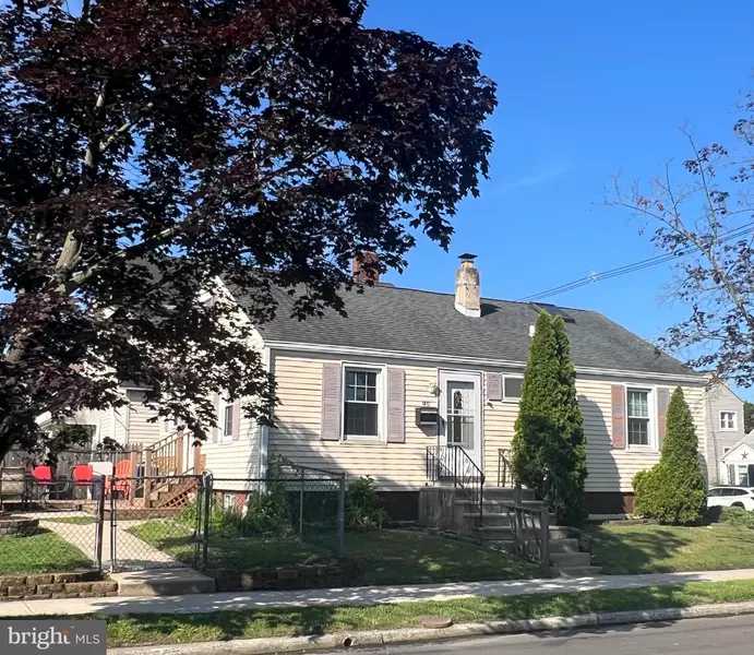 164 LILLIAN AVE, Hamilton, NJ 08610