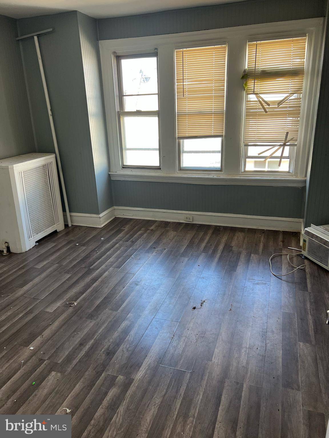 6534 REGENT ST, Philadelphia, PA 19142