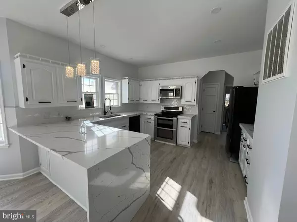 Effort, PA 18330,106 LYNX LN