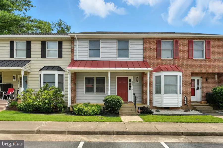 7637 WANKOMA DR, Remington, VA 22734