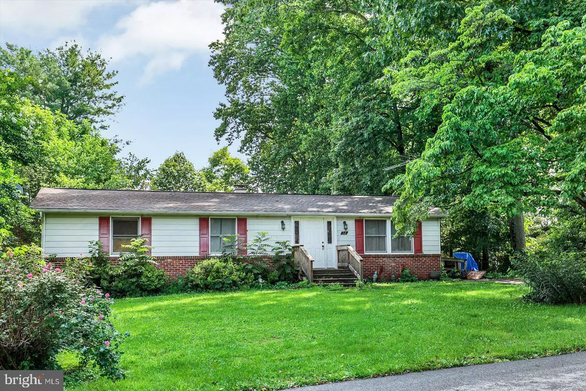 Delta, PA 17314,38 POPLAR DR
