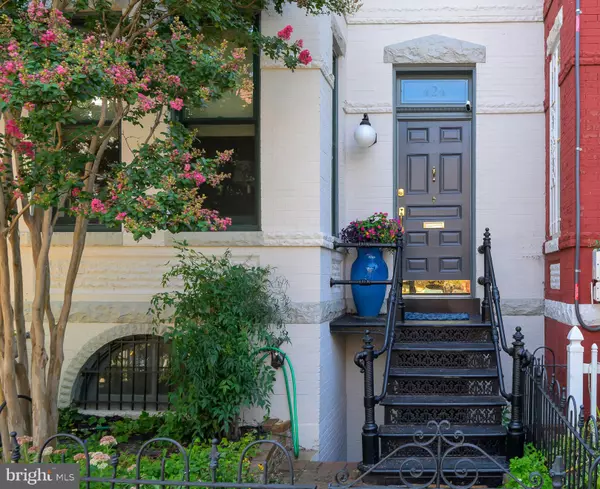 424 4TH ST NE, Washington, DC 20002