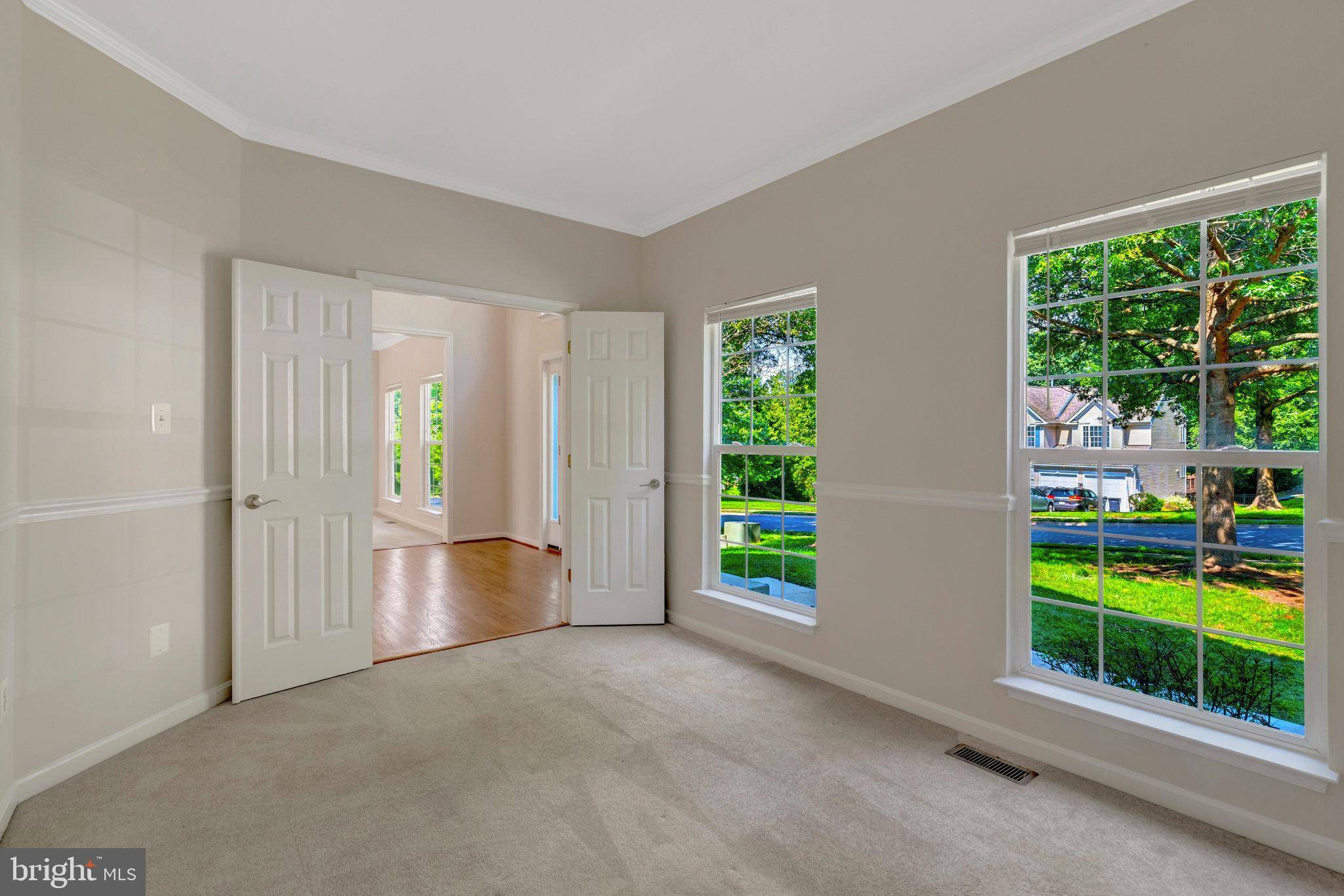 Manassas, VA 20112,8437 SUMMER BREEZE PL