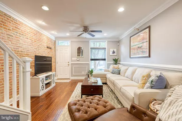 Baltimore, MD 21224,804 S HIGHLAND AVE