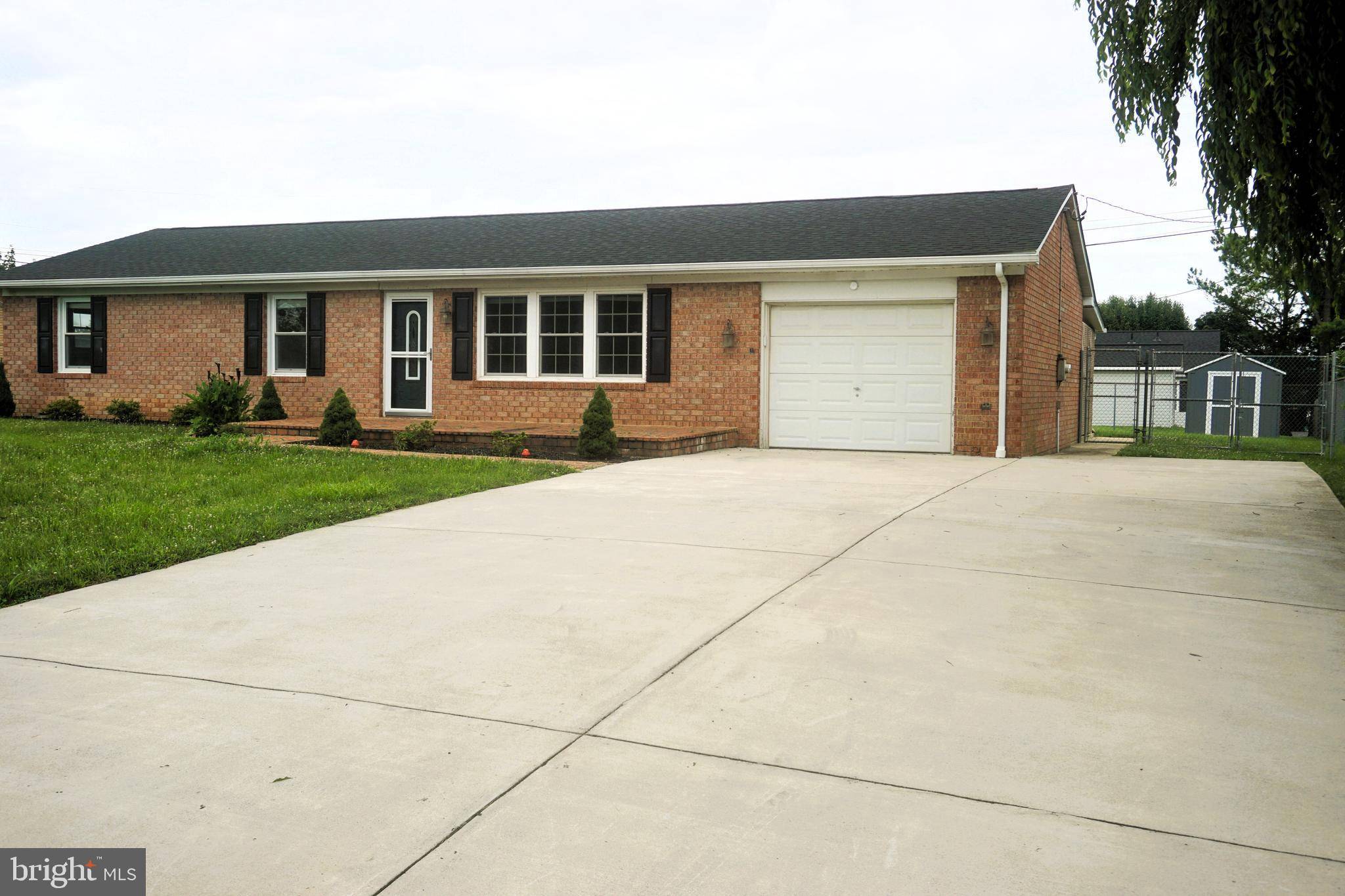 Martinsburg, WV 25404,565 RICHARD ST