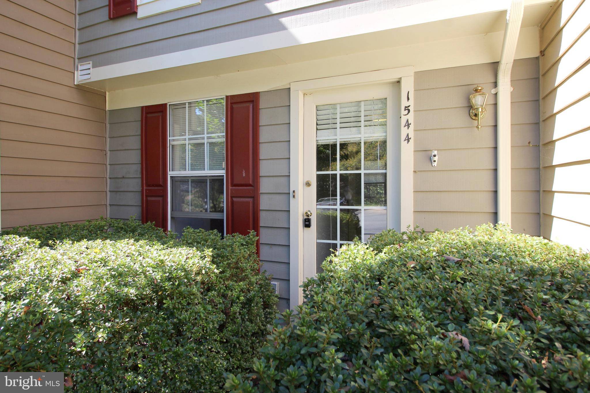 Reston, VA 20194,1544 WOODCREST DR