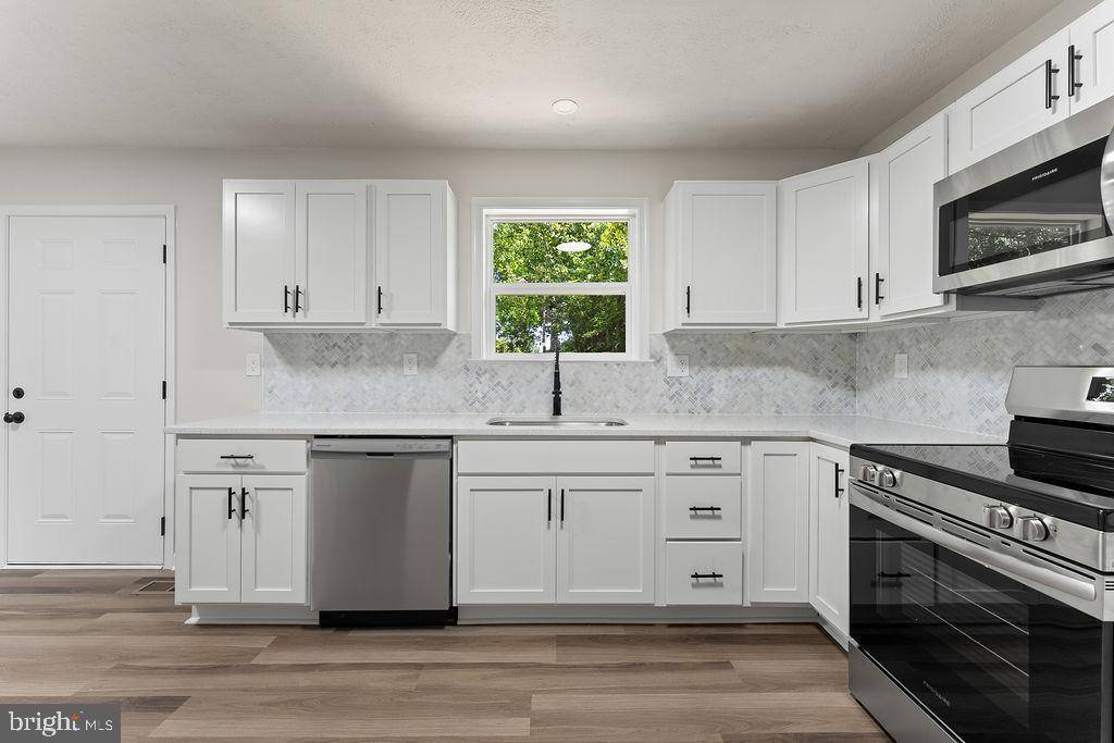 Culpeper, VA 22701,864 THIRD ST