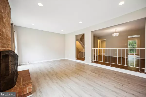 Rockville, MD 20852,6410 NEEDLE LEAF DRIVE