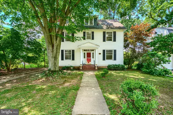 720 DRYDEN DR, Baltimore, MD 21229