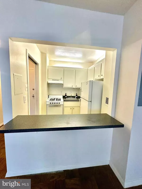 Chevy Chase, MD 20815,5500 FRIENDSHIP BLVD #1425N