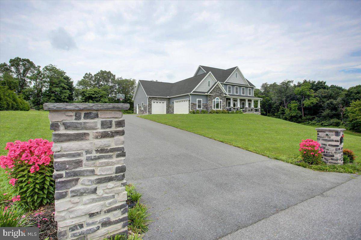 Chambersburg, PA 17201,161 LINDMAN DRIVE