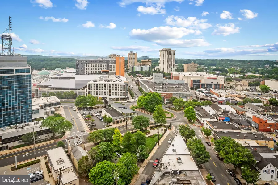 28 ALLEGHENY AVE #2210, Baltimore, MD 21204