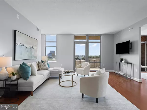 Arlington, VA 22202,3650 S GLEBE RD #851