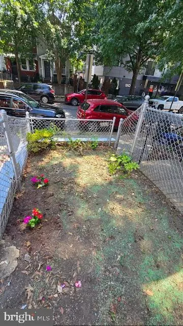 Washington, DC 20002,1110 3RD ST NE
