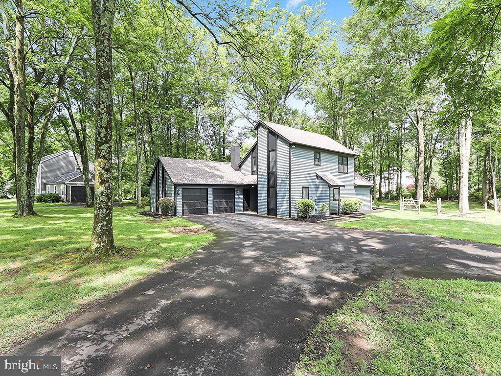 476 N SHADY RETREAT RD, Doylestown, PA 18901