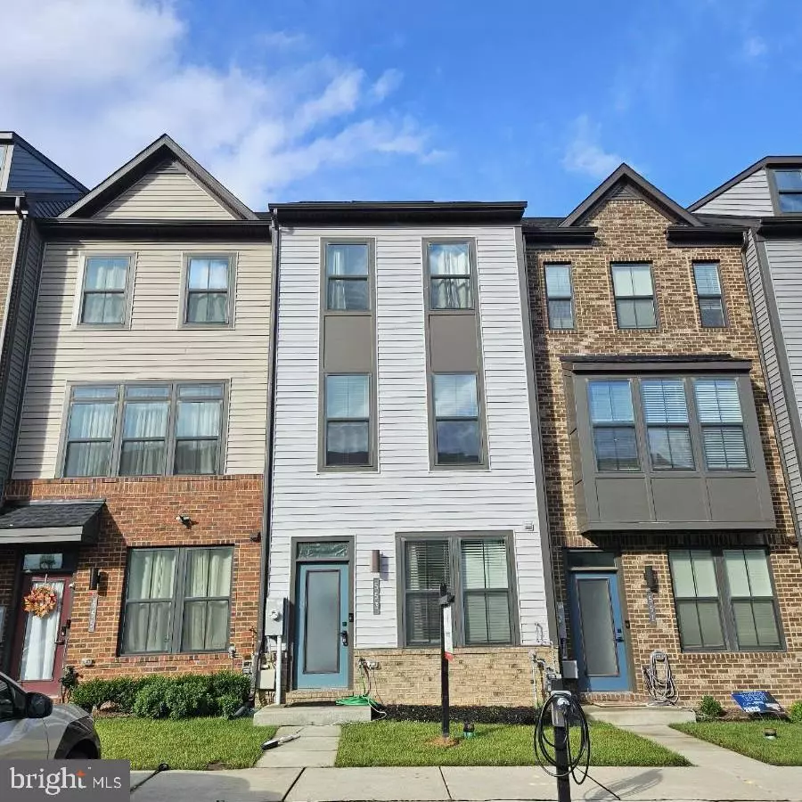 Glen Burnie, MD 21060,553 LEVANNA LN